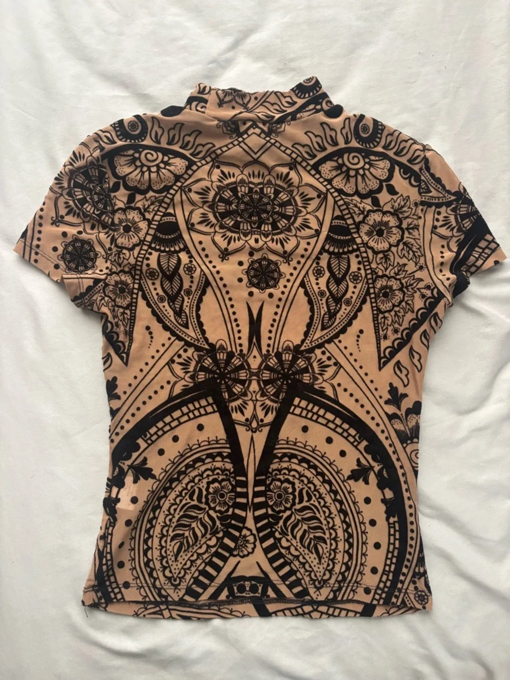 SHEIN Black & Beige Paisley Short Sleeve Tee - Picture 2 of 2